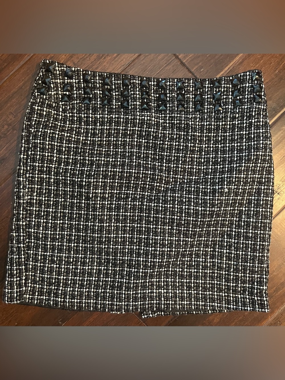 Black & White Tweed Pencil Mini Skirt with Stud Detail - Picture 1 of 5